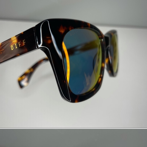 Diff sunglasses - Picture 3 of 9